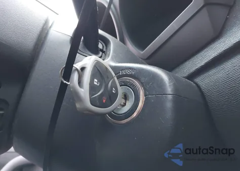 2006 Scion Tc z USA, uszkodzony, nr VIN JTKDE177560085477